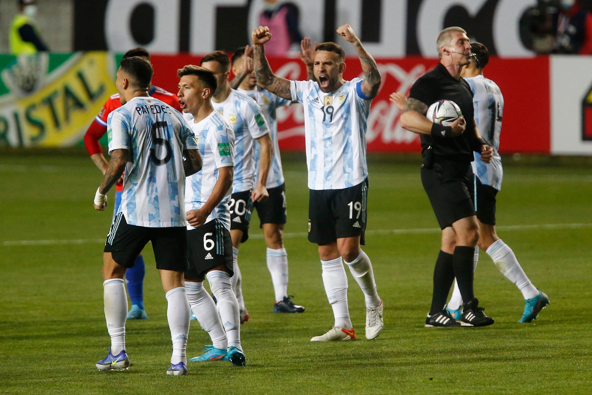  Argentina recebe a Colômbia pela 16ª rodada das Eliminatórias