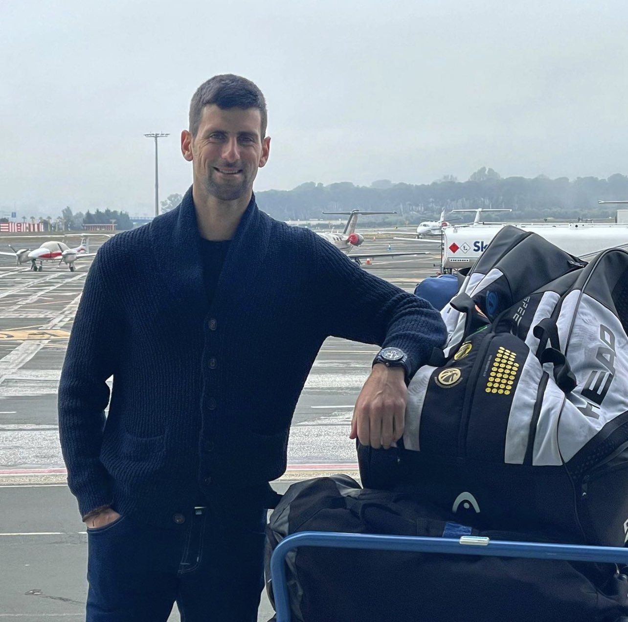  Djokovic consegue liminar que garante “não deportação”