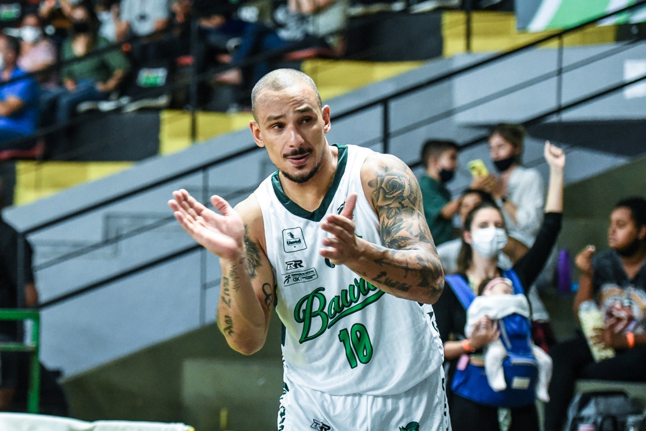  Bauru Basket vence o Brasília no Panela de Pressão