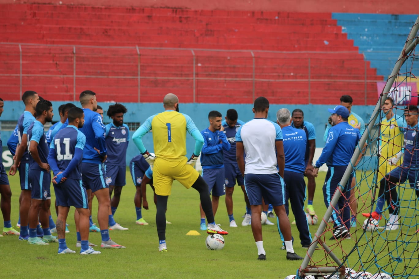  Brusque recebe o “em crise” Bahia com novo treinador