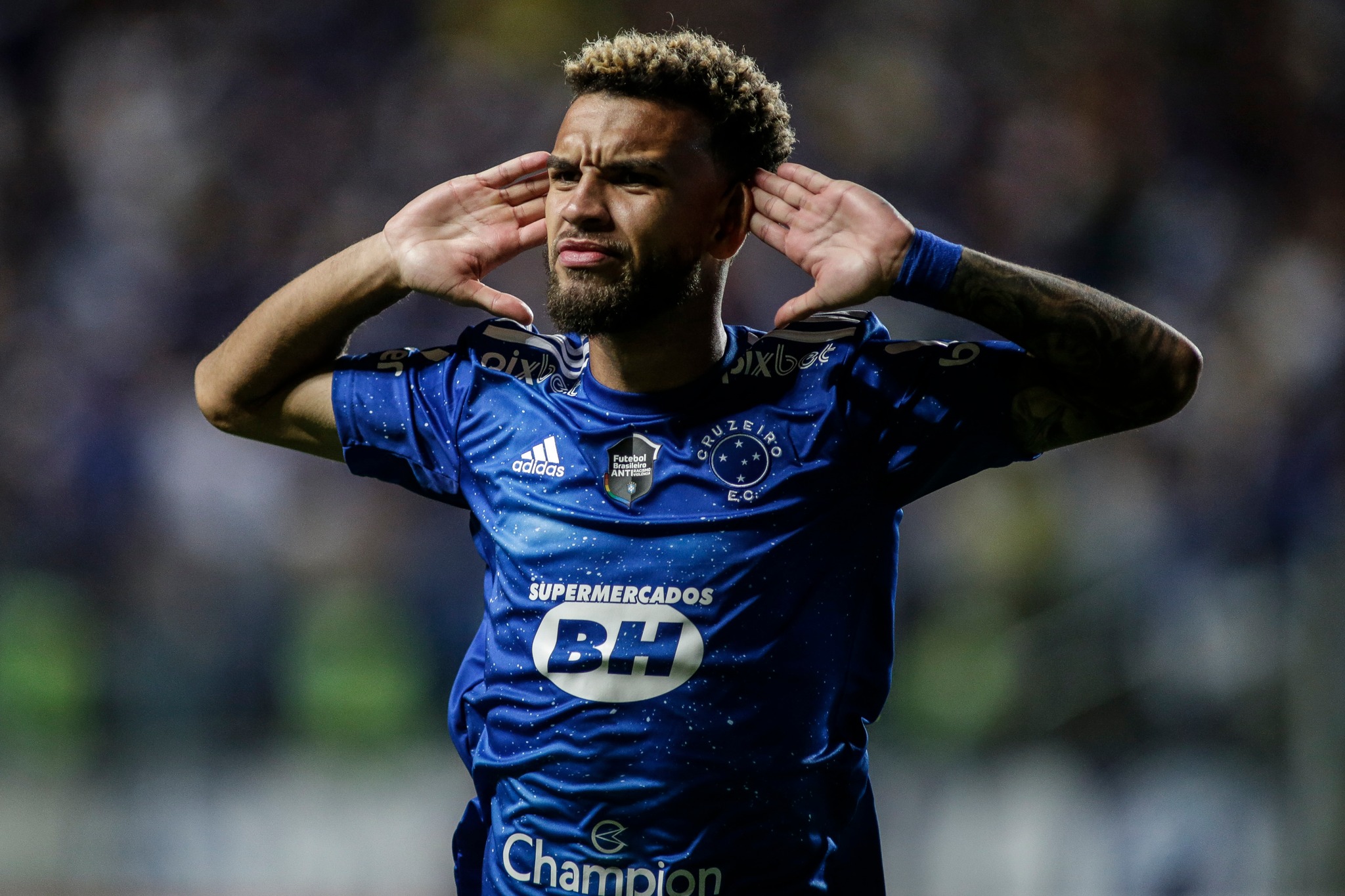 Cruzeiro recebe o Sampaio Corrêa