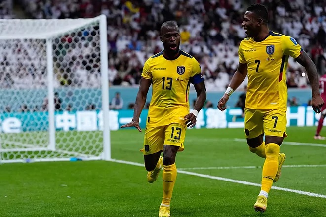  Equador tem estreia tranquila na Copa