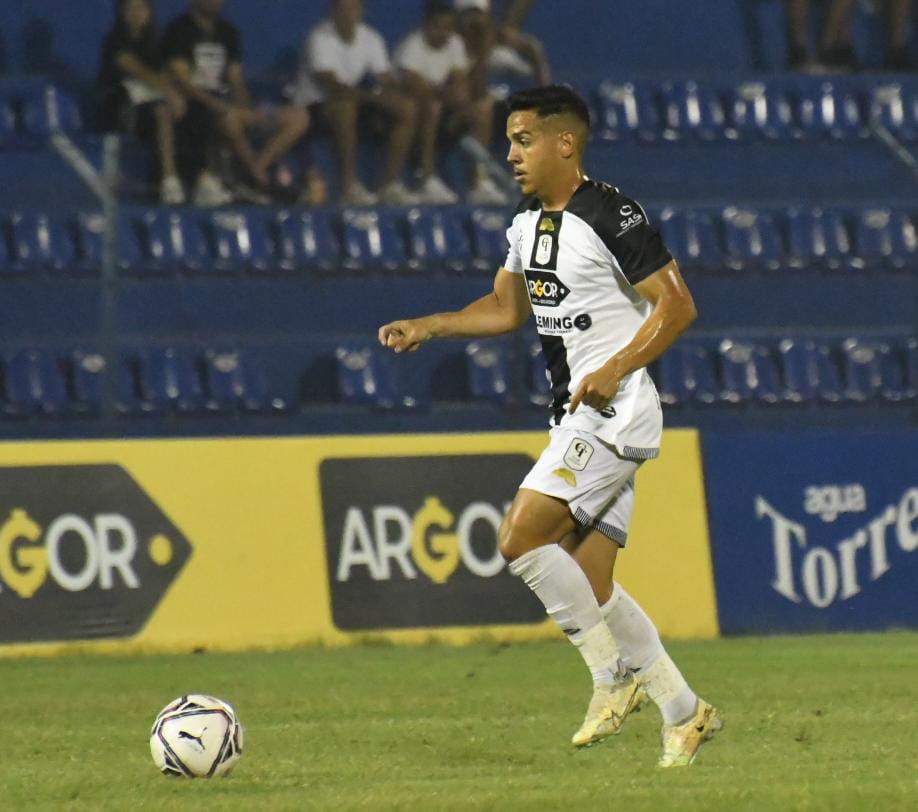  Valdeci projeta estreia contra o Bragantino pela Copa Sul-Americana