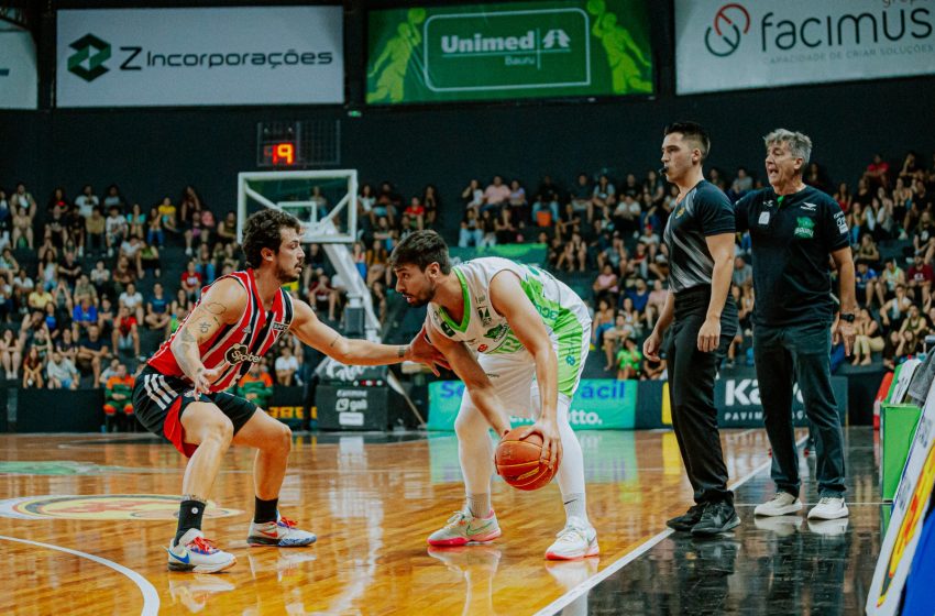  Bauru Basket vence o São Paulo no Panela de Pressão