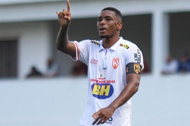  Jeffão celebra classificação para as quartas do Mineiro Sub-20