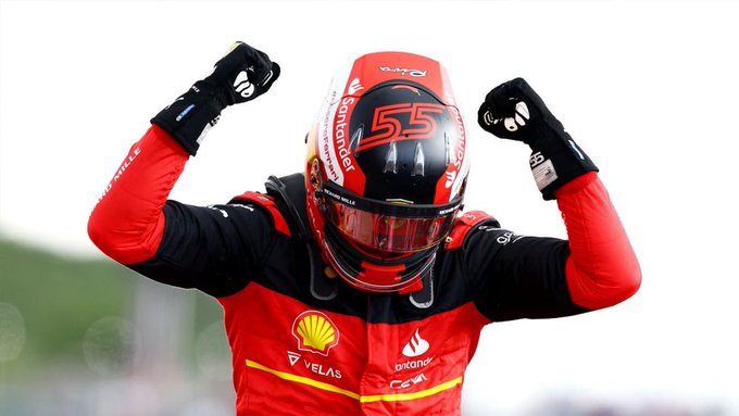  Sainz vence GP da Singapura de F1