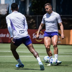 Cruzeiro recebe o Bahia pela rodada 29 do Brasileirão