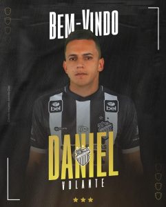 Reforço do Santa Cruz-RS, volante Daniel Pereira exalta projeto apresentado pelo clube