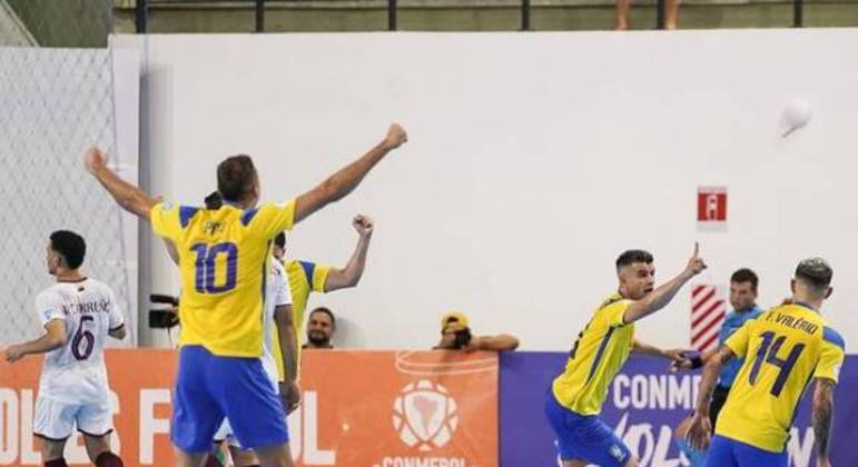  Brasil está na final da Copa América de Futsal