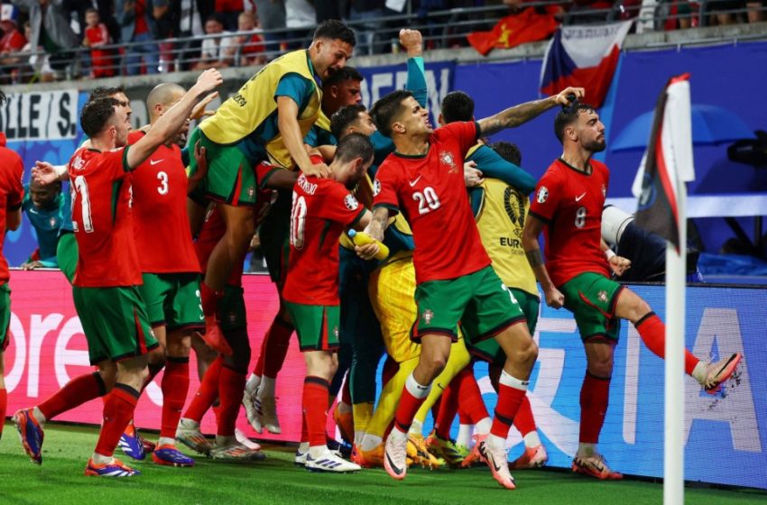  Portugal estreia com vitória de virada nos acréscimos