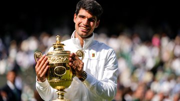  Carlos Alcaraz conquista o bi de Wimbledon