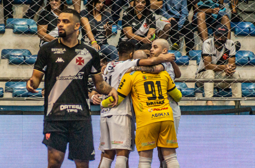  Concórdia marca no penúltimo segundo e avança no Brasileiro de Futsal