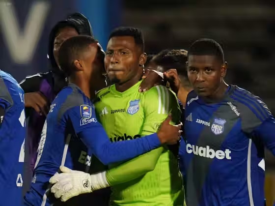  Emelec vence nos pênaltis está nas oitavas da Copa Equador