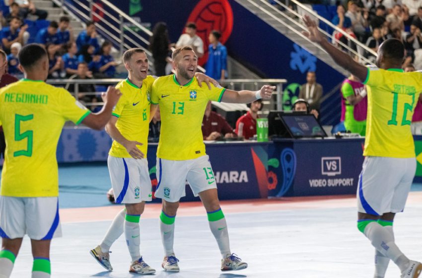  Brasil aplica terceira goleada na Copa do Mundo de Futsal