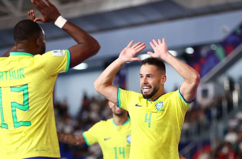  Brasil é o destaque na abertura da Copa do Mundo de Futsal