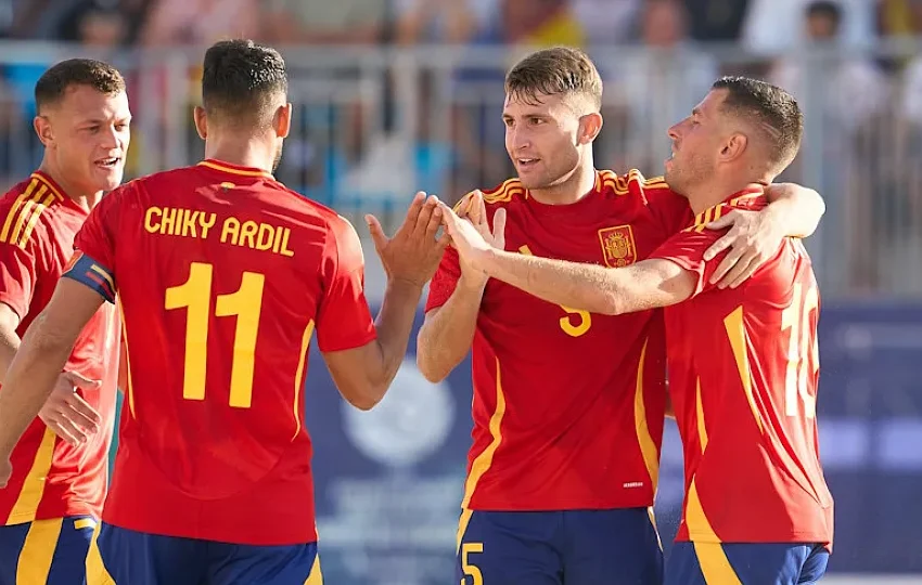  Espanha estreia bem no qualificatório europeu de Beach Soccer