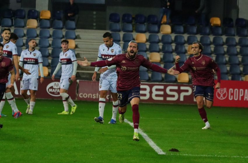  Pontevedra elimina Levante da Copa do Rei da Espanha