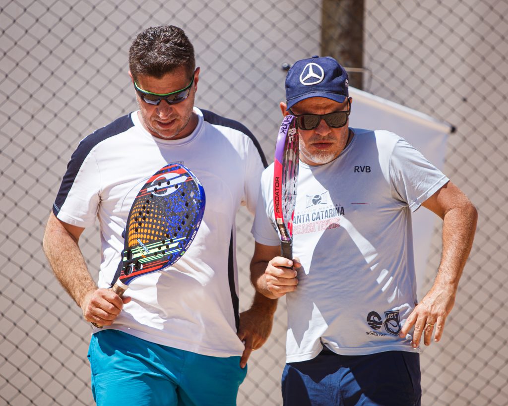 Torneio de Beach Tennis realizado em Cerqueira César (Foto: Christian Castilho)