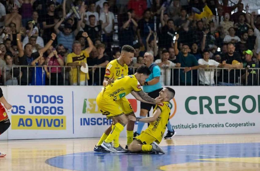  Jaraguá e Praia Clube estão na final da LNF-2024