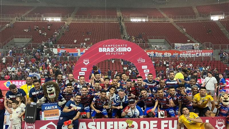  Na prorrogação, Fortaleza conquista Brasileiro de Futsal