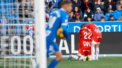  Girona vence Alavés com gol nos acréscimos