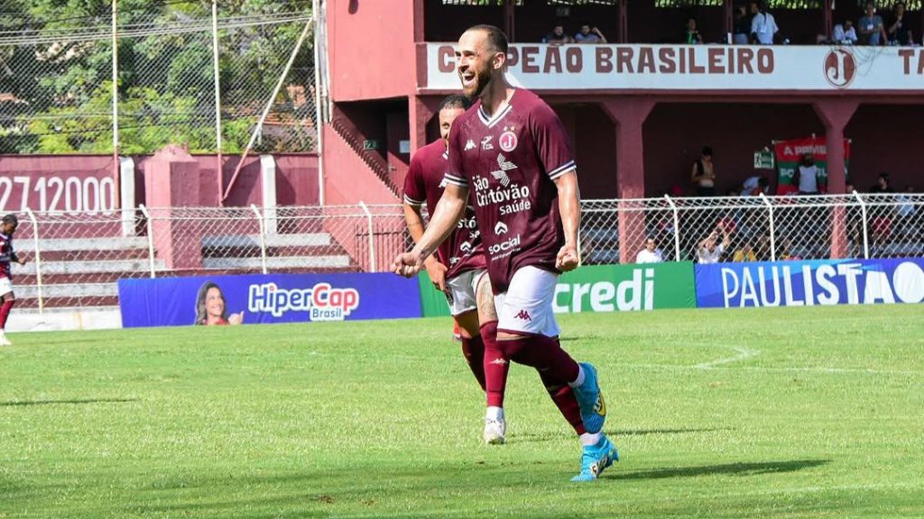 Rafael Costa, vice-artilheiro da Serie-A-2 e meia da equipe do Juventus.