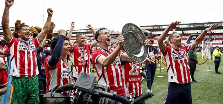 PSV bi holandês