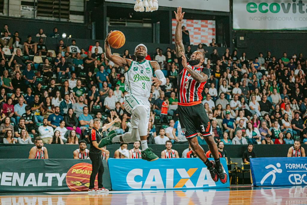 Bauru Basket x São Paulo