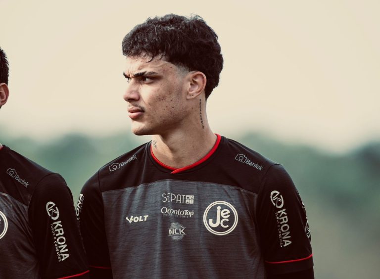 Anthony comemora oportunidade - Foto: Divulgação/Joinville