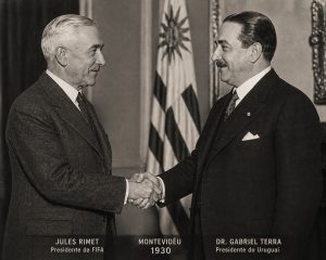Jules Rimet ao lado do presidente do Uruguai