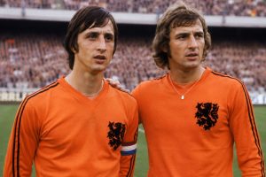 Curyff e Neeskens pela Holanda de 1974
