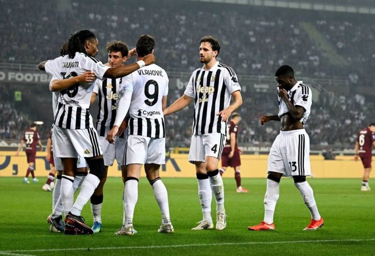 Dusan Vlahović Juventus